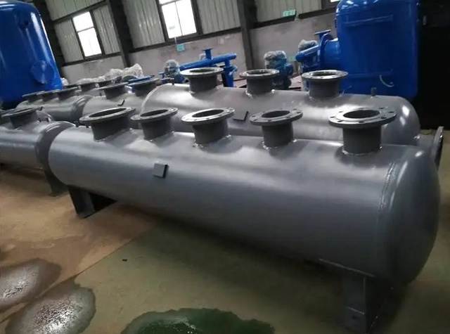 龙凤分气缸容器加工